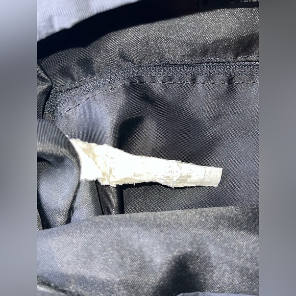 Lululemon On My Level Rucksack 18L | Black | Lululemon Backpack - Picture 13 of 16